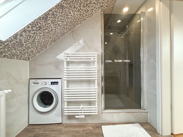 PHOTO-2026-04-05-17-07-37 6.jpg